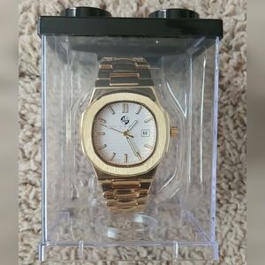 Gold Tone Watch